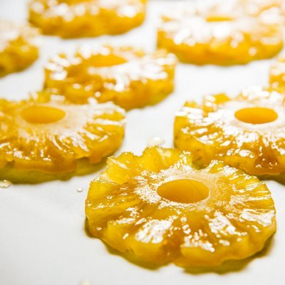 Candied pineapple rings