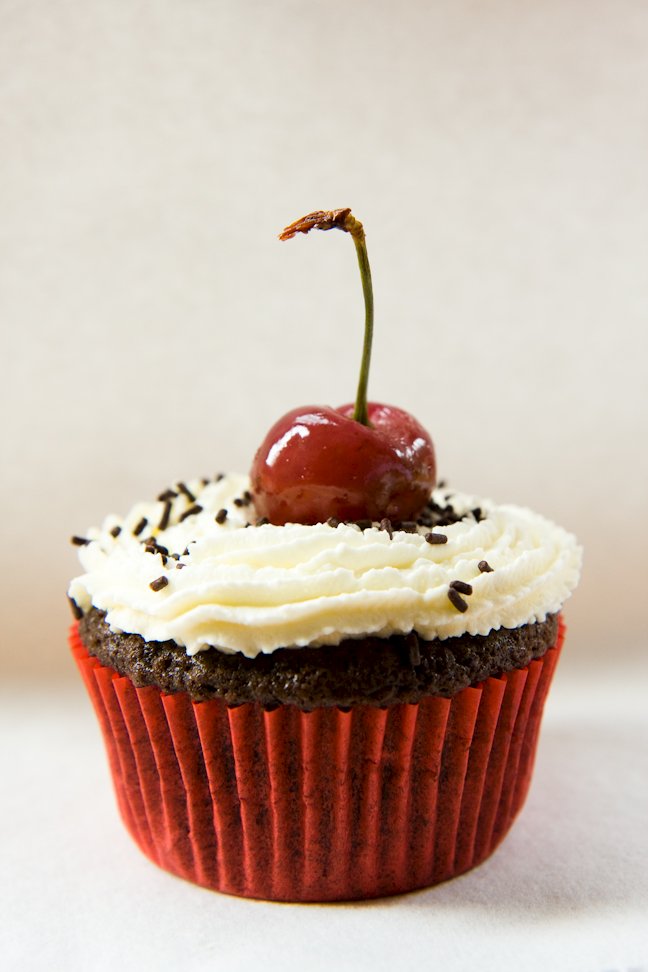 black forest cupcakes