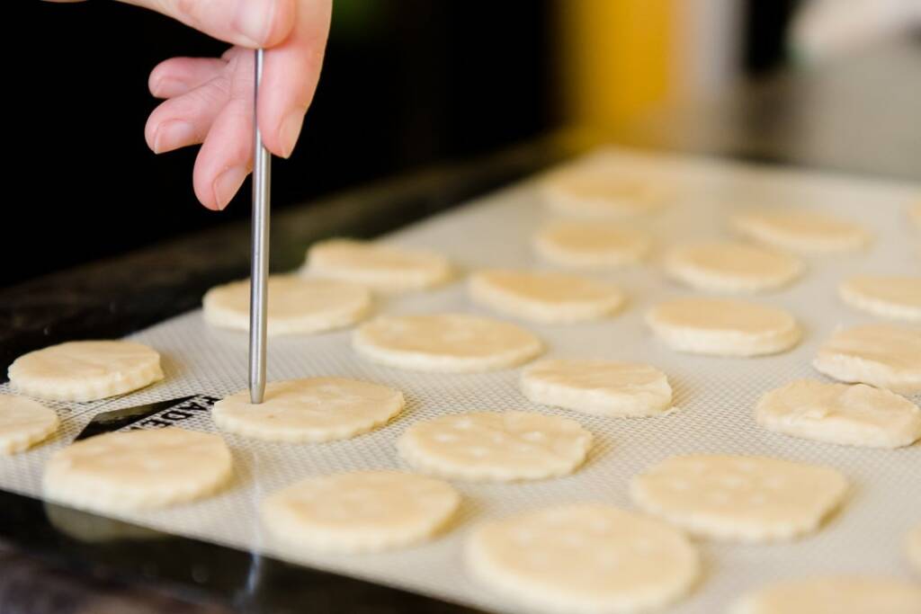 Homemade Ritz Crackers Recipe
