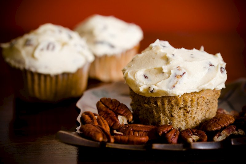 maple pecan cupcakes