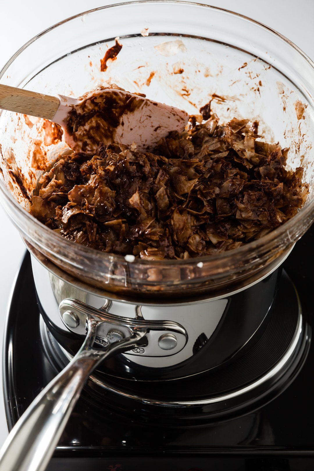 Chocolate macaroons after double boiling