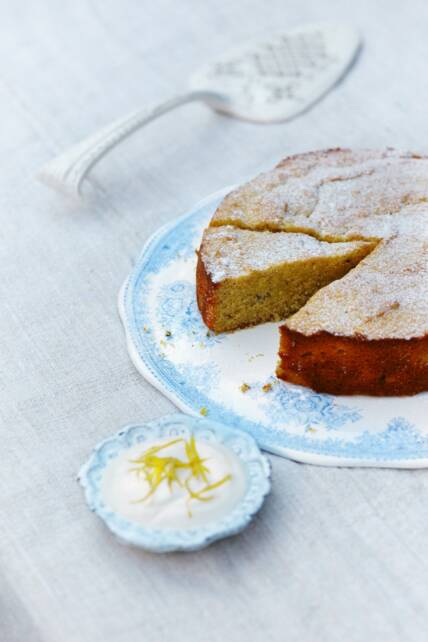 Lavender lemon & honey cake