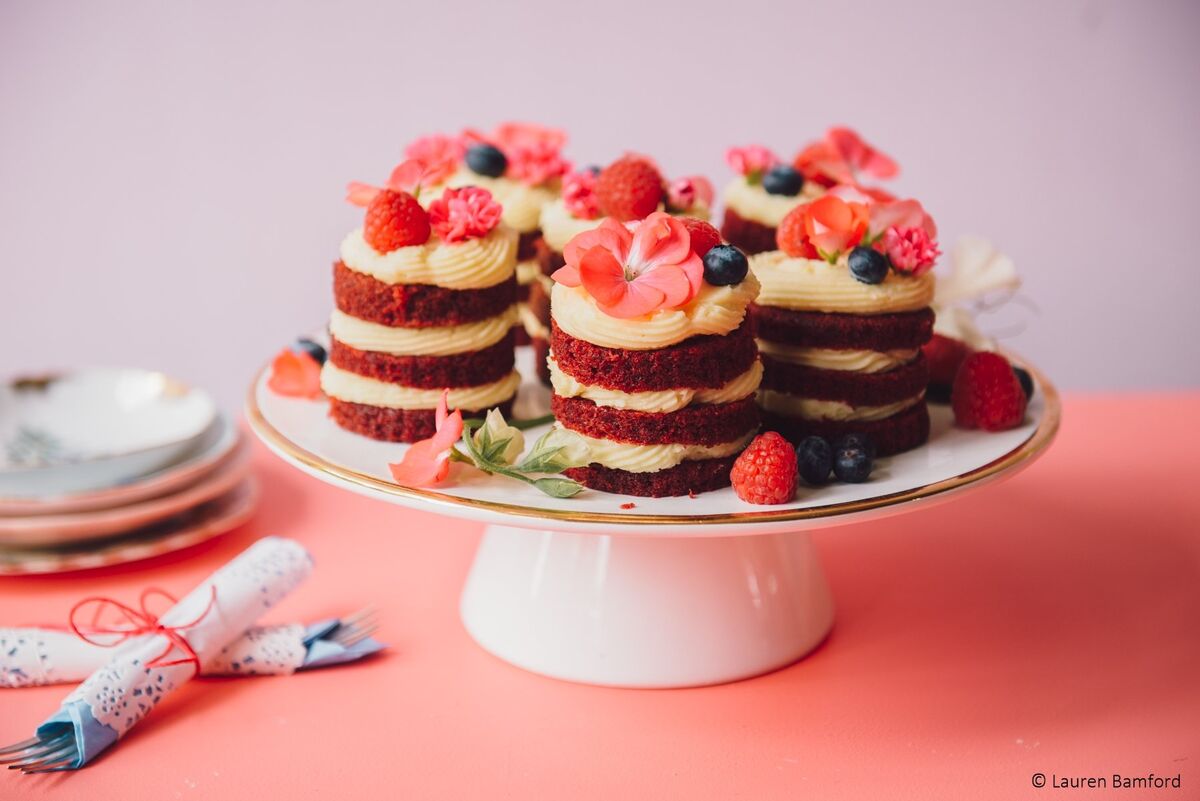 edible flowers-mini red velvet cakes
