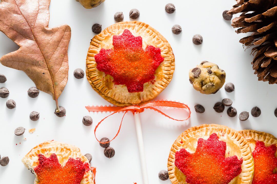 Chocolate chip cookie pie pops decorate with fall leaves