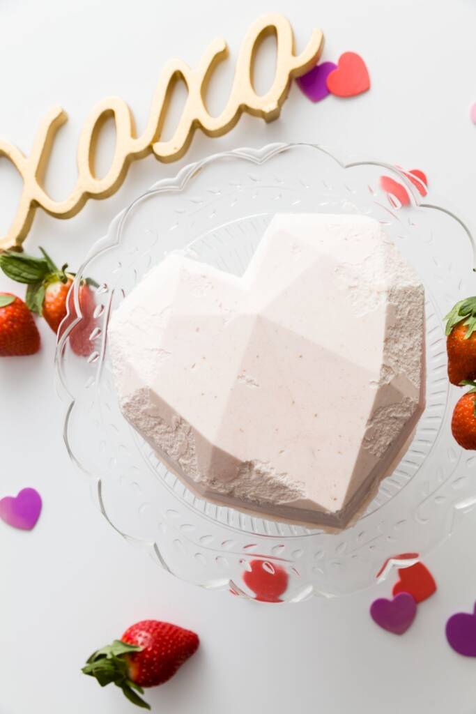 Mirror Glaze Cake StepbyStep Instructions for Perfect Mirror Glaze