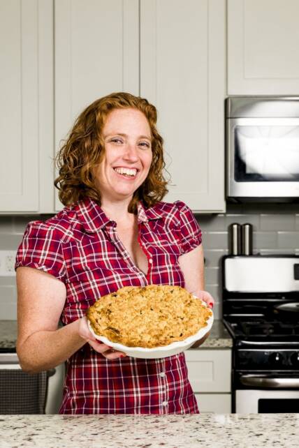 easy apple crumb pie topping