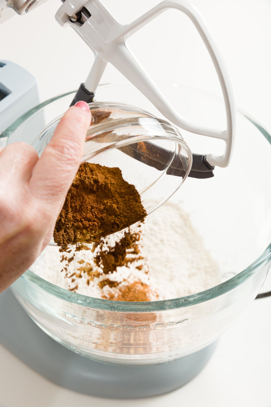 Adding spices to batter