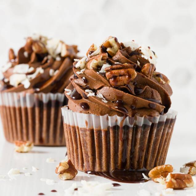 German Chocolate Cupcakes Filled With German Chocolate Frosting