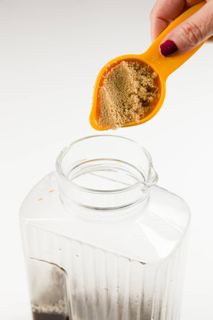 Cómo hacer Kahlua casera usando tu café favorito Las Recetas de JuJo