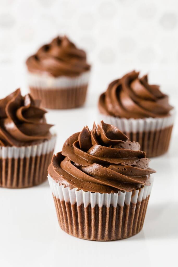 Chocolate Buttercream Frosting for Cakes and Cupcakes