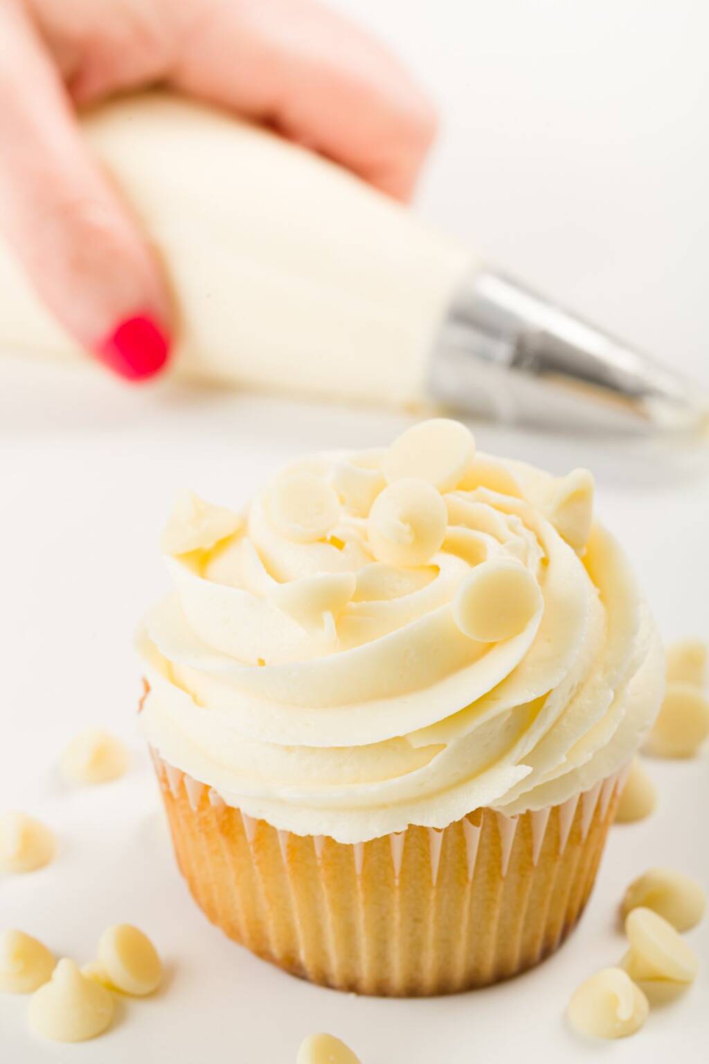 White Chocolate Buttercream Frosting Cupcake Project