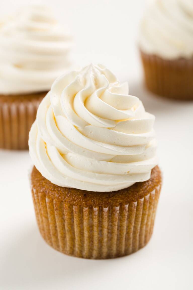Frosting Recipes and Icing Recipes | Cupcake Project