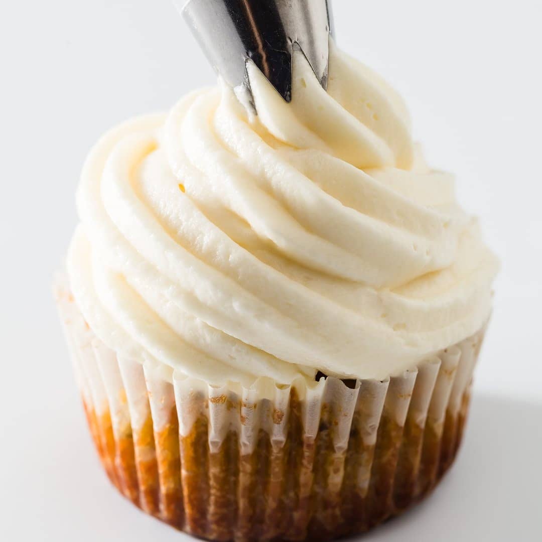 Gallery image for https://www.cupcakeproject.com/cream-cheese-frosting-for-carrot-cake/