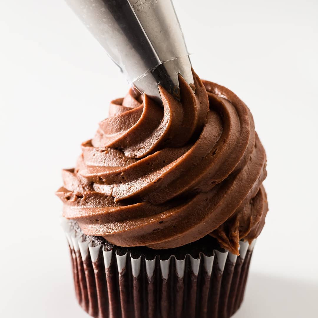 Gallery image for https://www.cupcakeproject.com/my-favorite-chocolate-cream-cheese-frosting-recipe-the-cocoa-powder-makes-a-difference/