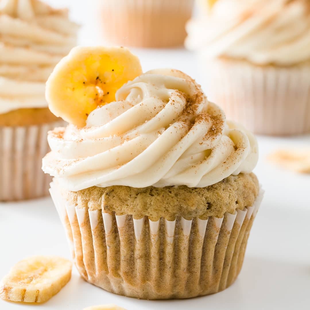 Gallery image for https://www.cupcakeproject.com/easy-banana-cupcakes-with-vanilla/