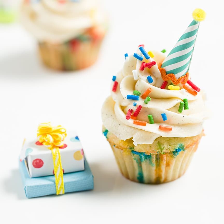 Gallery image for https://www.cupcakeproject.com/birthday-cupcakes/