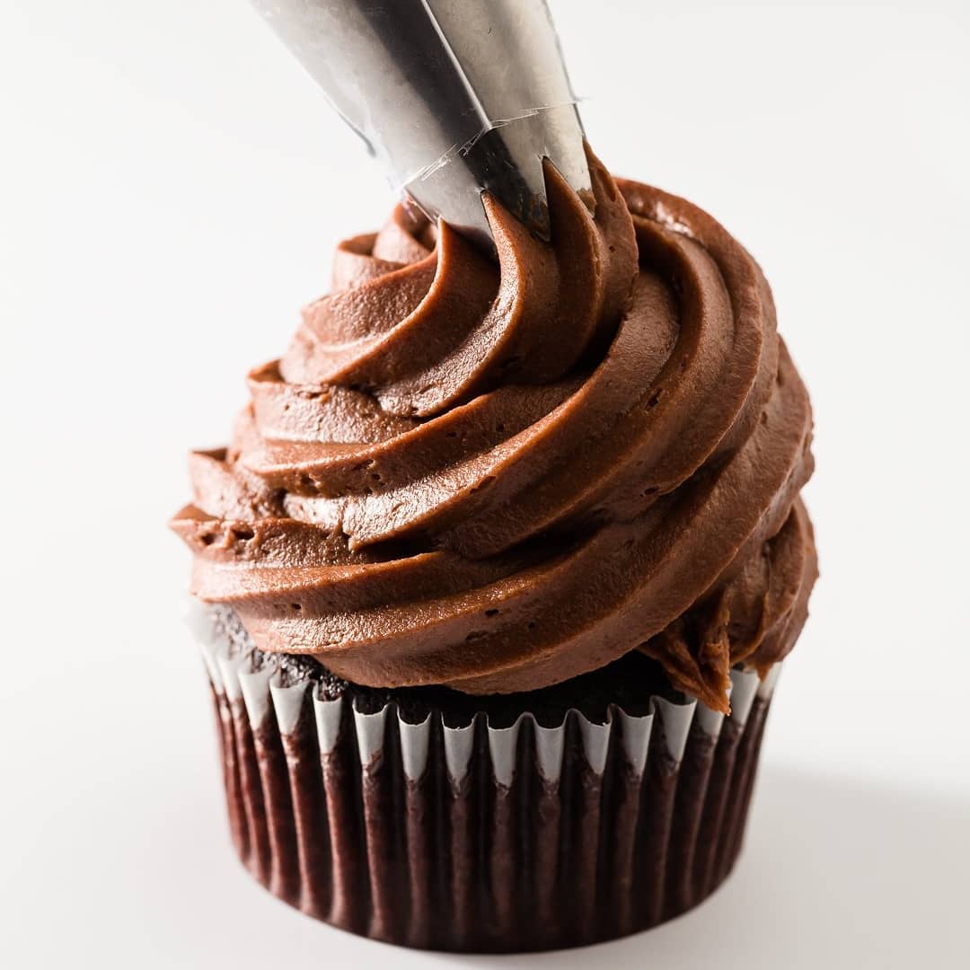 Gallery image for https://www.cupcakeproject.com/my-favorite-chocolate-cream-cheese-frosting-recipe-the-cocoa-powder-makes-a-difference/