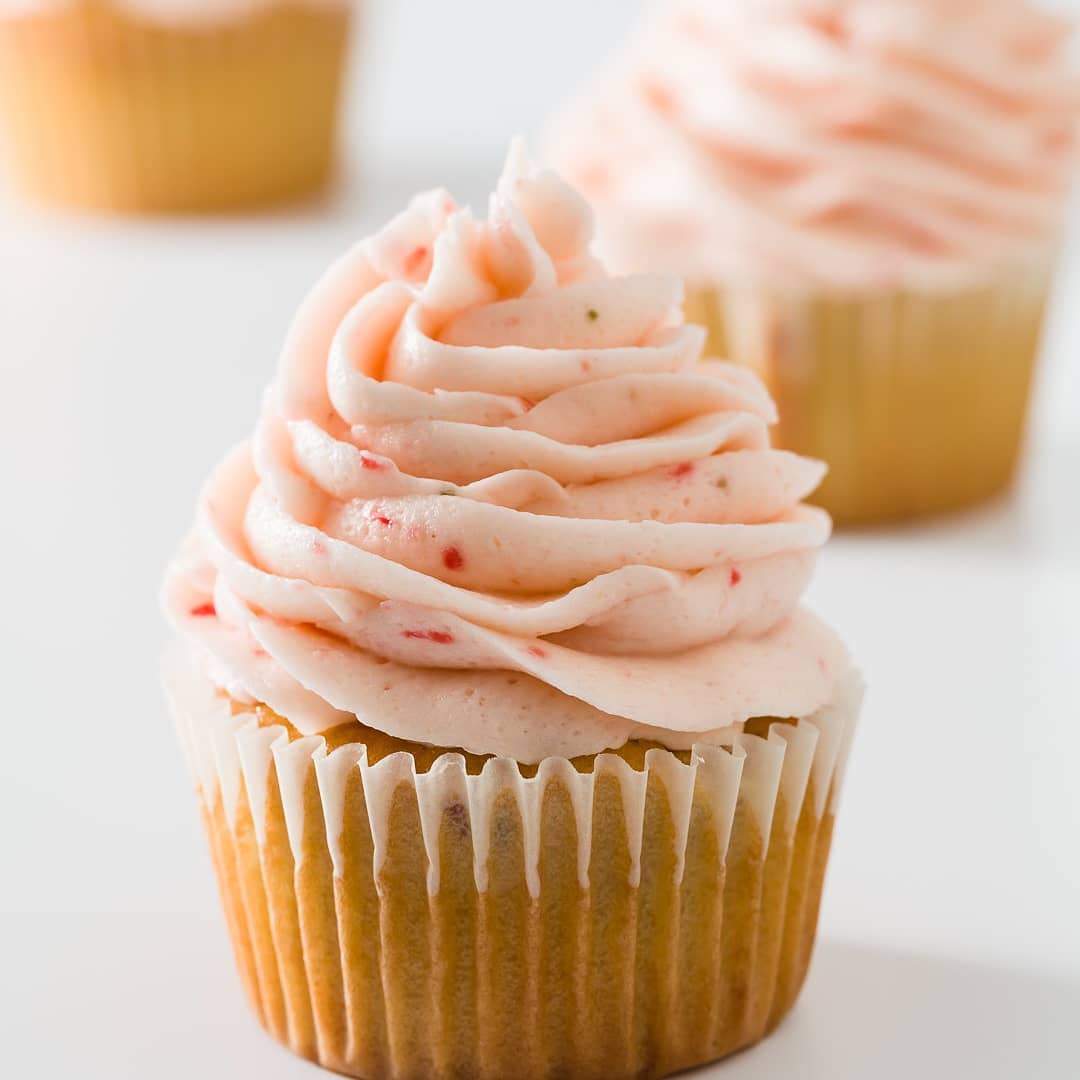 Gallery image for https://www.cupcakeproject.com/strawberry-buttercream-frosting/